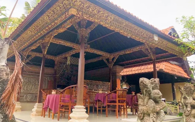Merthayasa Bungalow 2