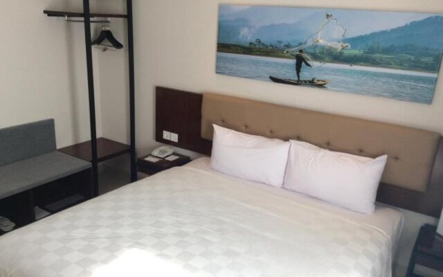Hotel PrimeBiz Tegal