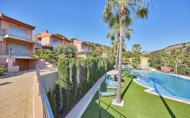 Universal Aquamarin Beach Houses