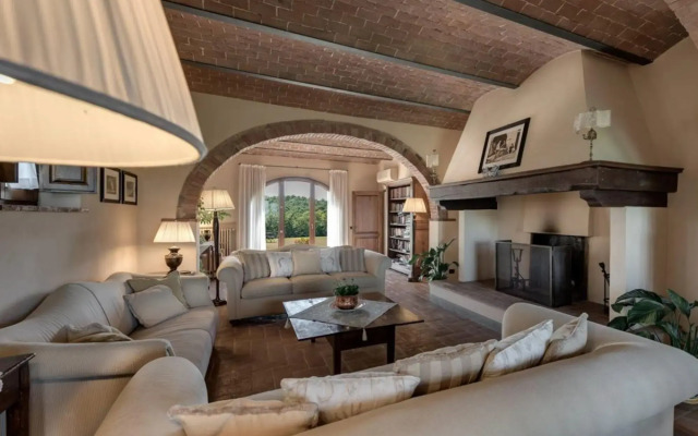 Splendid Luxury Villa Between Montepulciano and Pienza-dionora