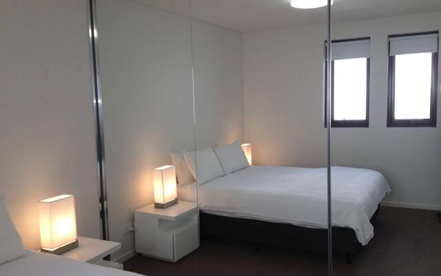Wyndel Apartments - The Mint