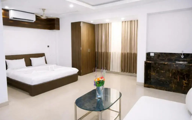 Sairaah Golden Suites