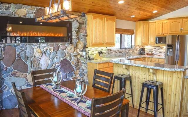 1589 Zapotec Drive 2 Bedroom Home