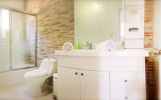 Santo Domingo Bed and Breakfast