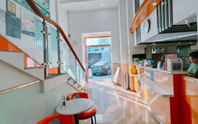 99 Chain Inn Shanghai Jinyu Road