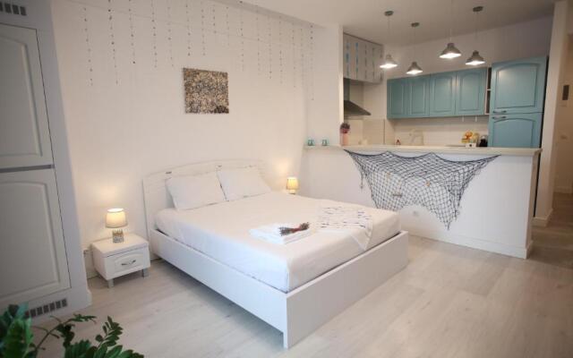 Seashell Studio Mamaia