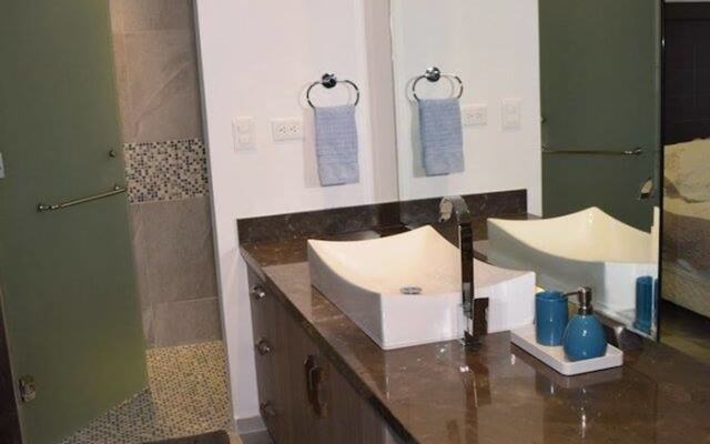 Amazing and Modern 1BR by Happy Address