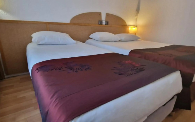 Kyriad Direct Arpajon