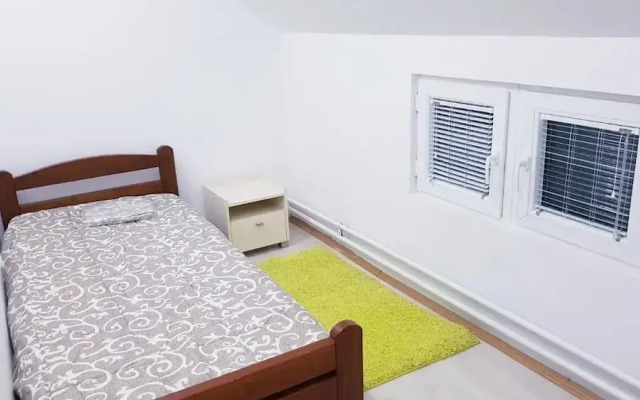 Maximus Hostel