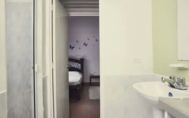 Tropica Hostel