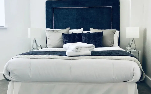 Snapos Luxury Serviced Apartments – Meridian House - Bedford