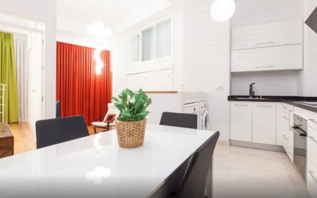 Holi-Rent Duplex Descalzos D