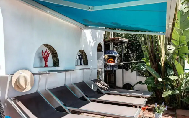 Villa Islamorada - Pool and Sea View