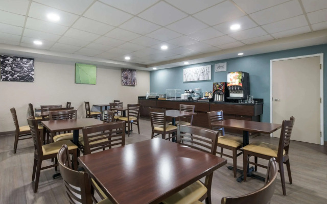 Sleep Inn & Suites Chesapeake - Portsmouth