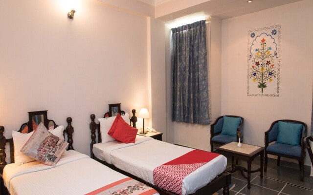 OYO 14357 Dev Villa