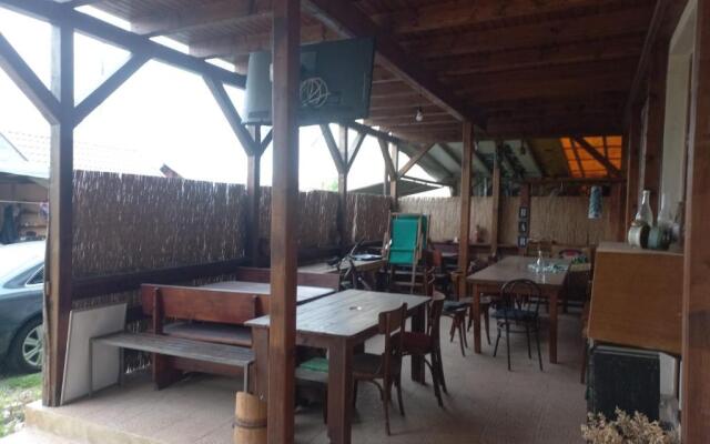 Double room with private bathroom by OSTERIA CONSTANTINO