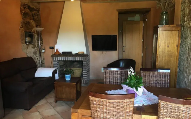 Masia Can Oller by Checkin