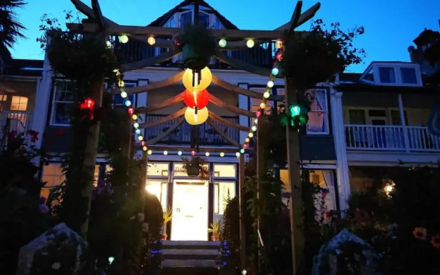 Poltair Guest House