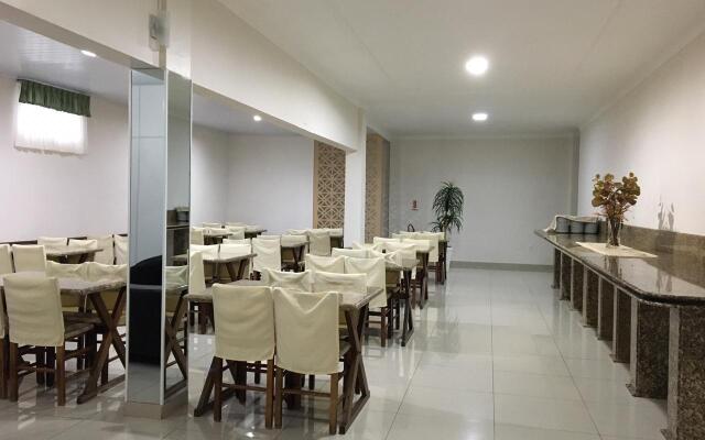 Paris Hotel Curitibanos