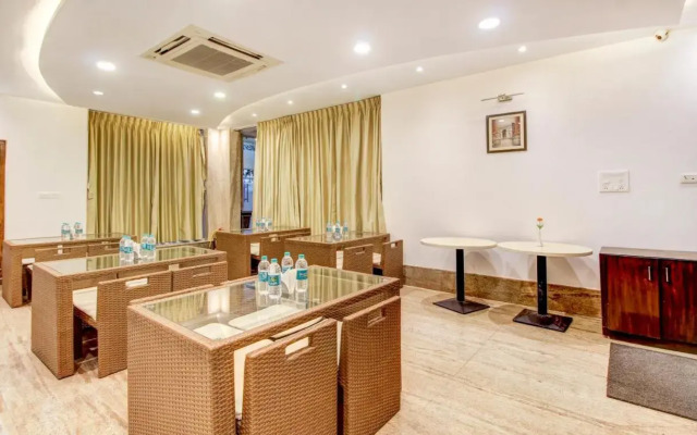 Treebo The Sai Leela Suites