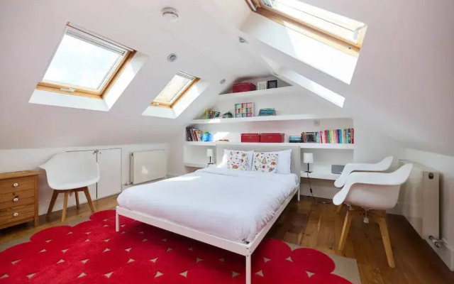 The Clapham Crib - Spacious 4bdr House With Patio
