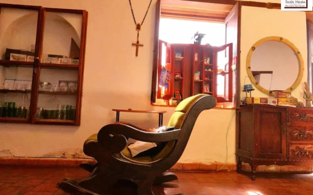 Hostal Santa Mónica