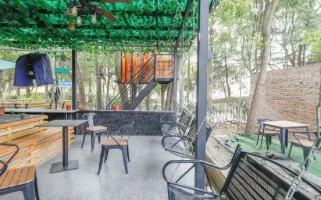 Zhoumo Homestay