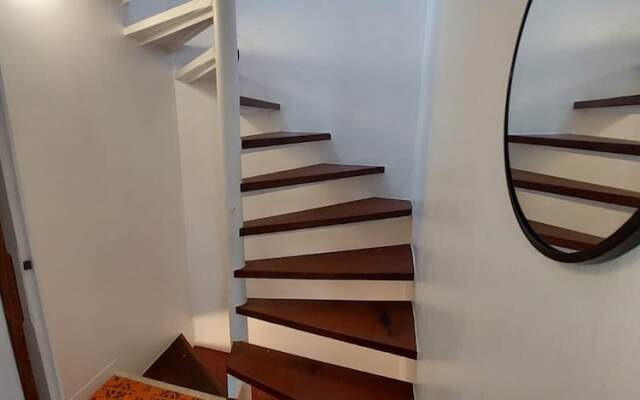 Authentic apt in Stone House, at the top Location