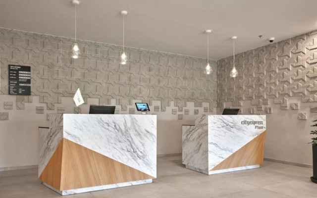 City Express Suites by Marriott Cancún Aeropuerto Riviera