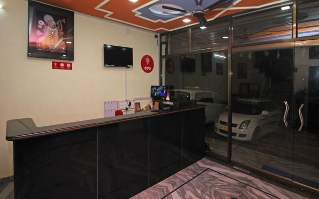 Hotel AGC By OYO Rooms