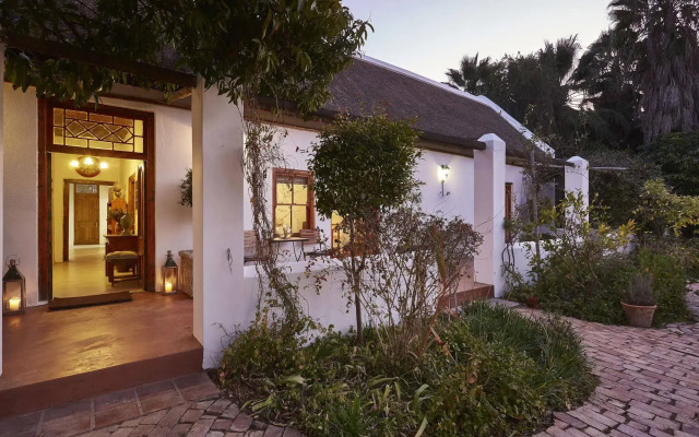 Yellow Aloe Guesthouse
