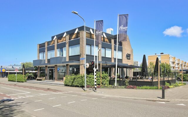 hotelImage