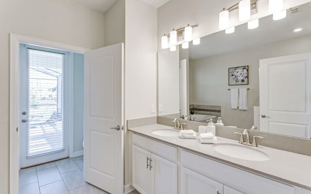 Golden Sunrise by Florida Spirit