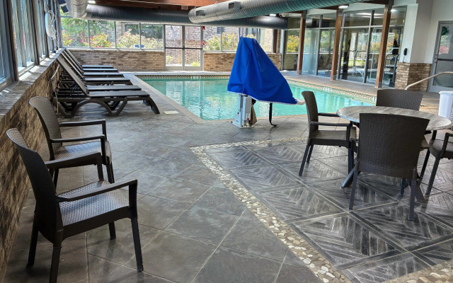 Comfort Inn and Suites Near Lake Guntersville