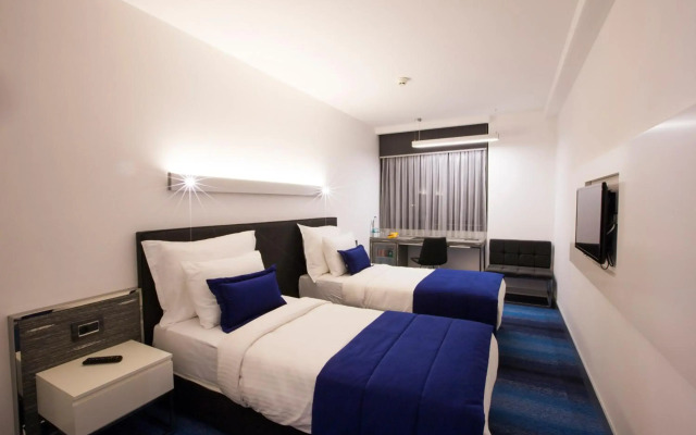 Zeniva Hotel