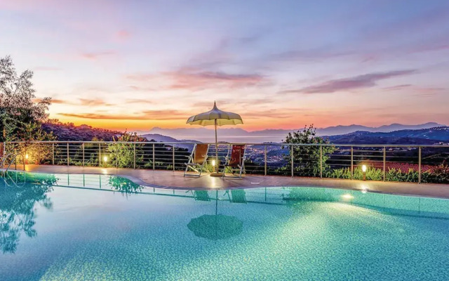 Beautiful Cozy Apt Terrace Shared Pool