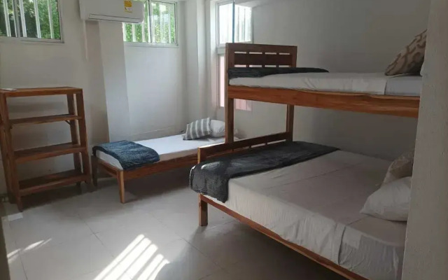 Hostal Catalleya