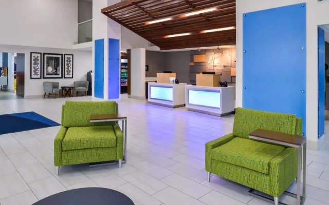 Holiday Inn Express & Suites Shreveport - Downtown by IHG