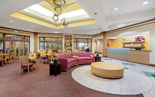 La Quinta Inn & Suites Memphis Primacy Parkway