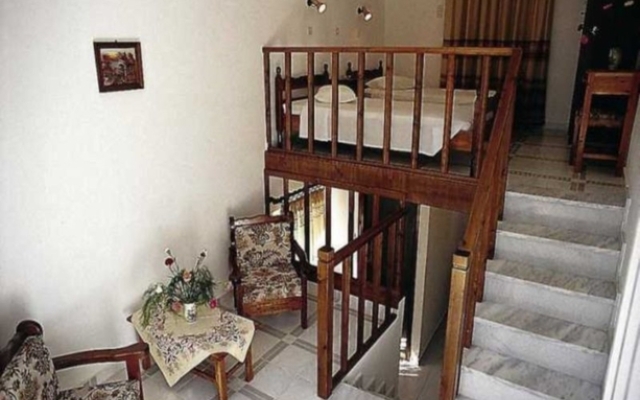 Philippos Studios & Apartments
