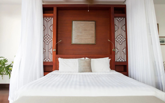 Amanjaya Pancam Suites Hotel