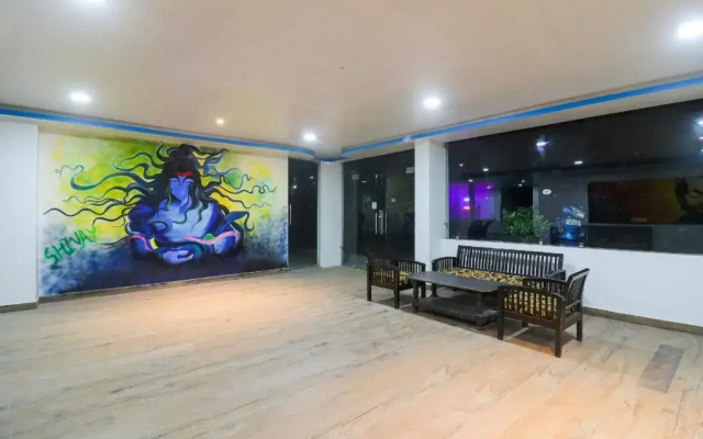 Hotel Golden Leaf by OYO Rooms