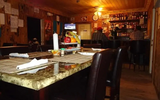 Orange Creek Inn