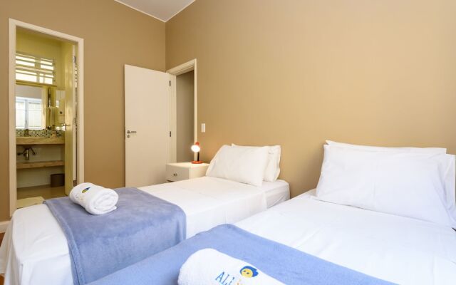 All in Rio - 100m da Praia de Copacabana