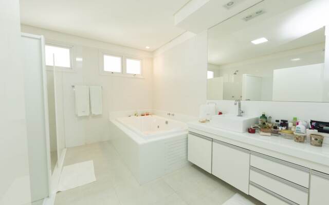 Moderna Casa Beira Mar em Porto Mirim RN