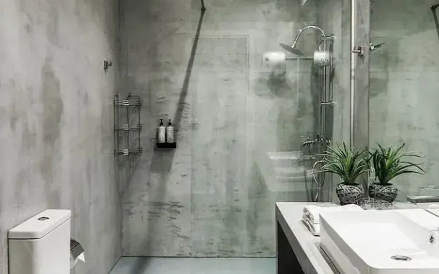 Superior One Luxury Apartments