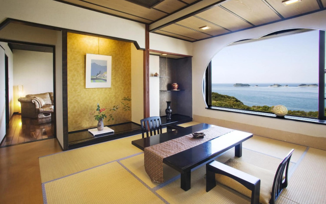 Ryoso Umi-no-Chou – Guest Rooms – Ise
