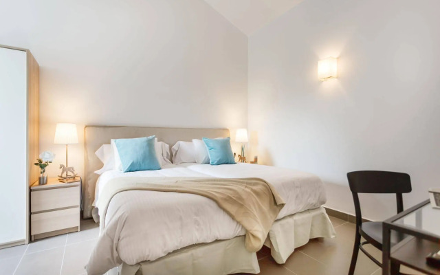 Apartamentos Cornellalux