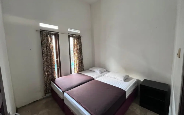 OYO 94708 Bungalow Homestay