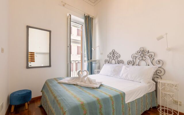 Rome As You Feel - Terrace on Spanish Steps